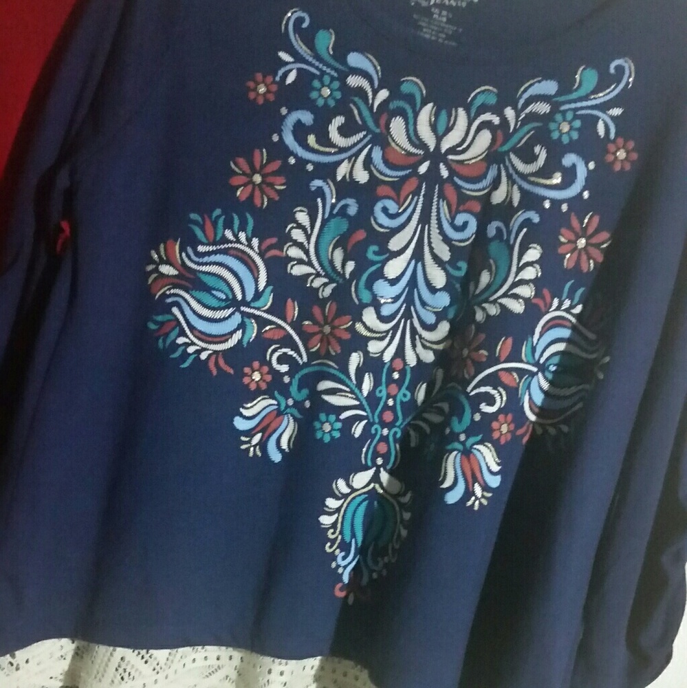 Arizona t size Xx plus size l in  juniors it  is l